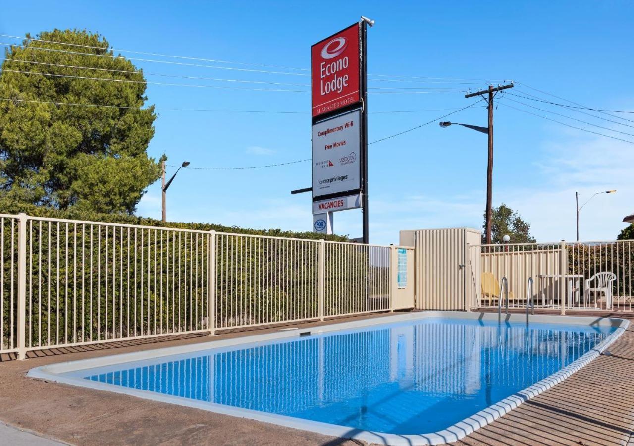 קווארה Econo Lodge Alabaster מראה חיצוני תמונה
